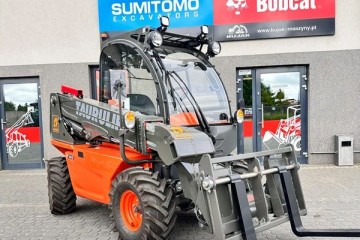 Ausa T144H – Ultrakompaktowa ładowarka teleskopowa 4x4
