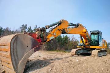 Liebherr R946 2014 tylko 350 000 netto